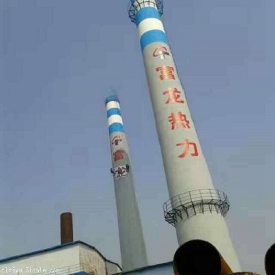 高空寫字：服務專業(yè)，力求讓作品更加完美